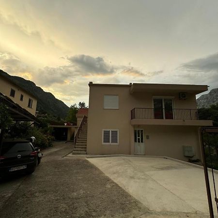 Apartmani Dada Kotor Exterior foto